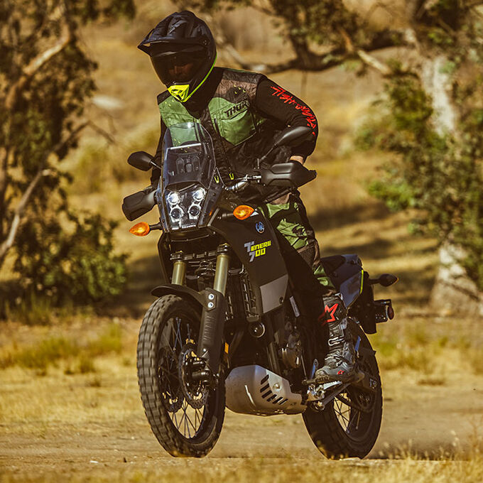 Bell MX-9 Adventure Mips Helmet in action Bell MX-9 Adventure Mips Helmet in action